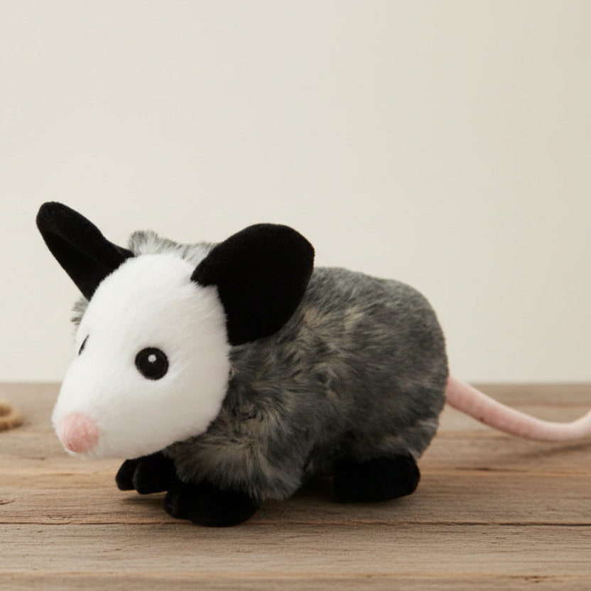 9" Opossum