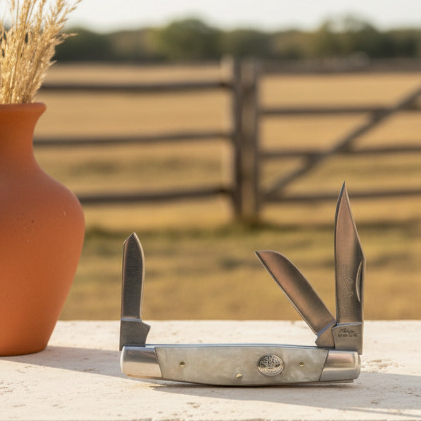 White Pearl Stockman Knife