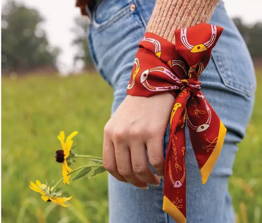 Big Horseshoe Twilly Scarf